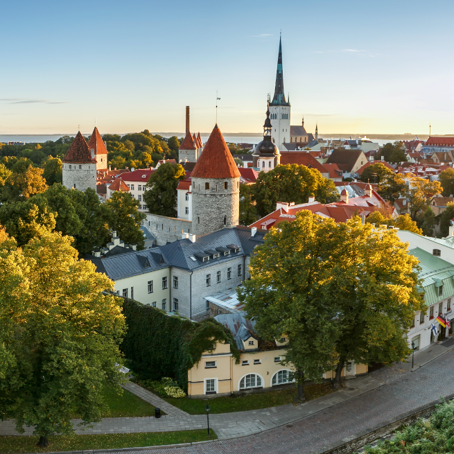 IQOS_Estonia_services_q-store_device_heets